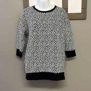 Two by Vince Camuto Abstract Black/off White Print 3/4 Sleeves w/ Pockets Top-Sm